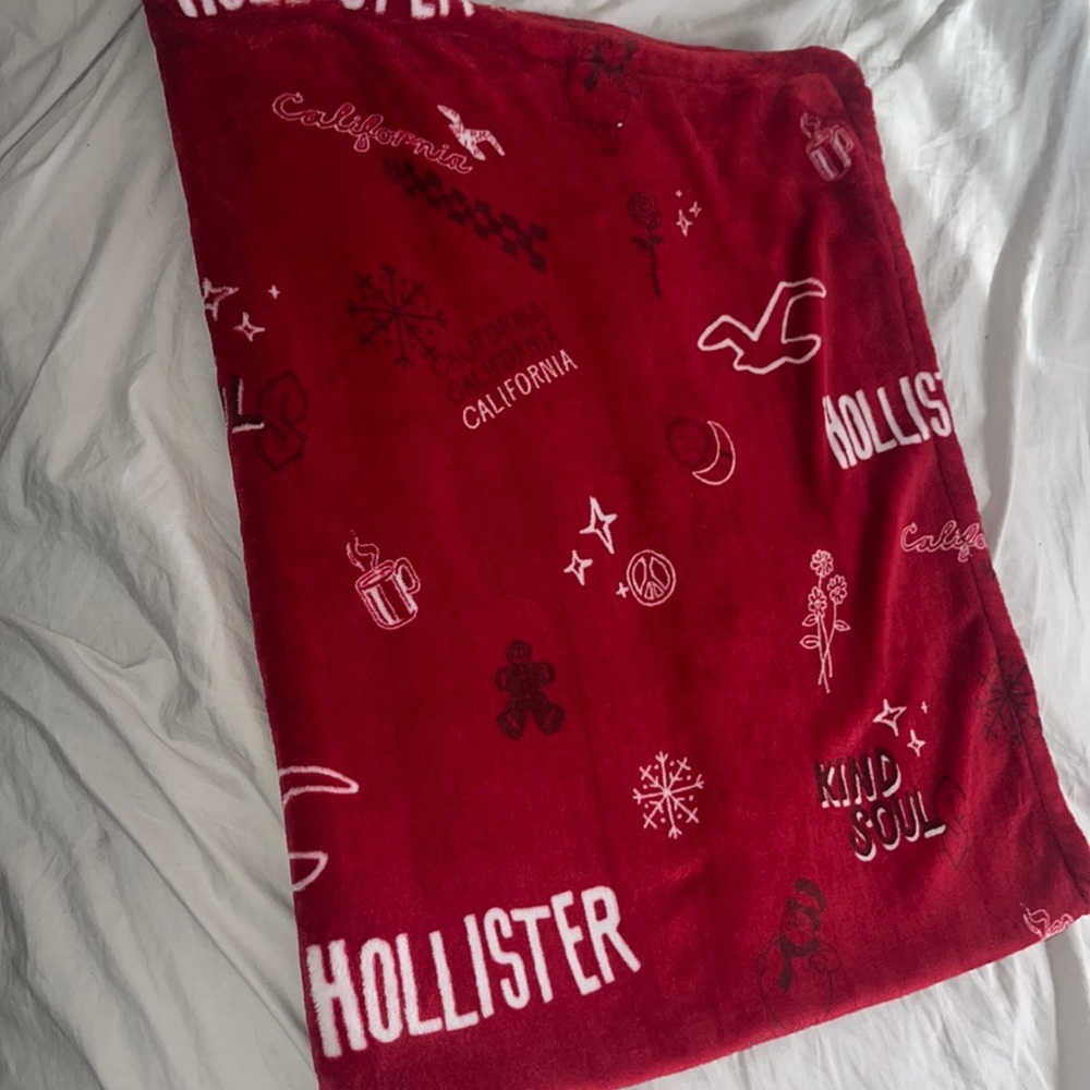 Hollister Holiday Blanket